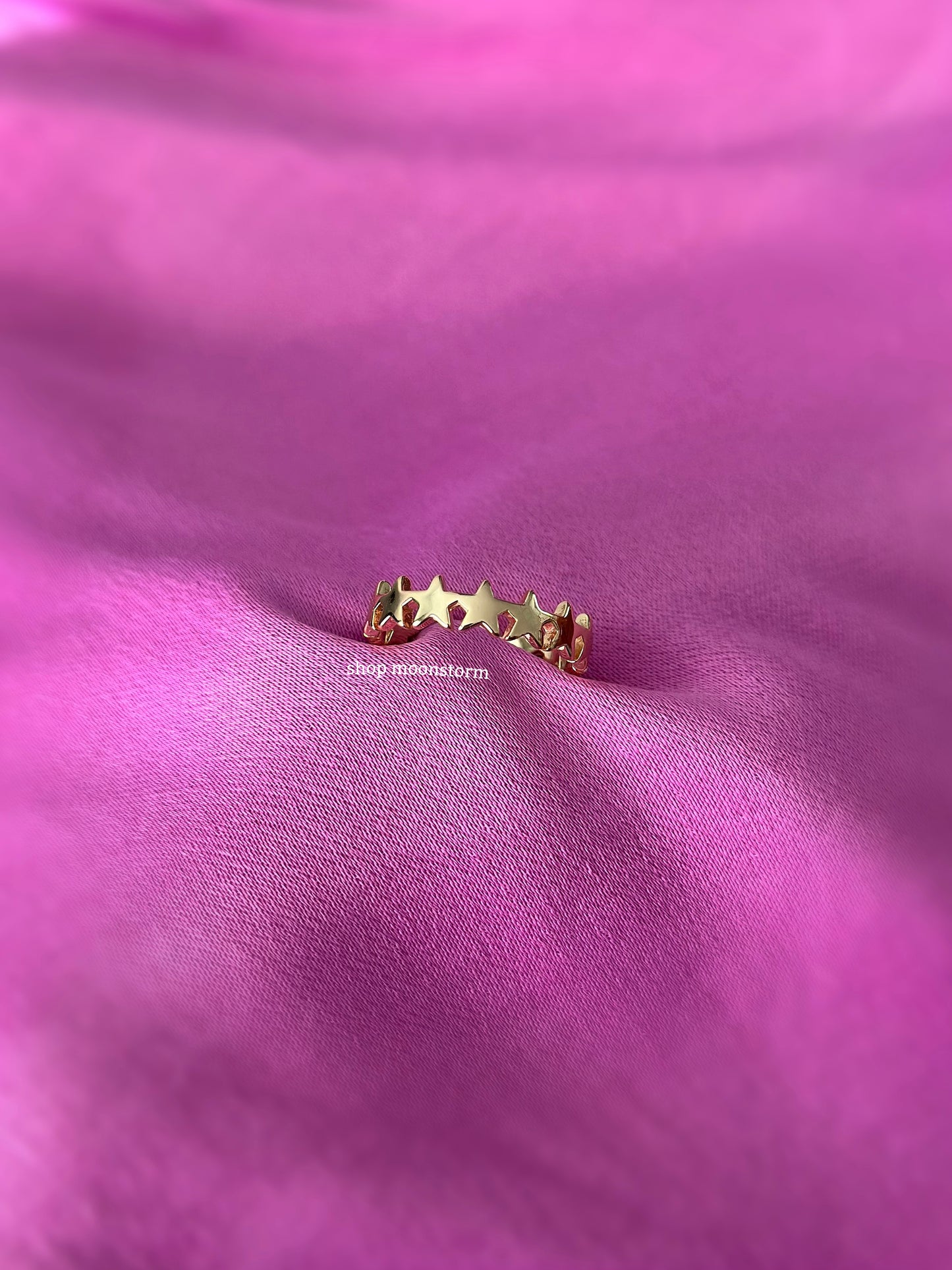 Gold Star Band Ring