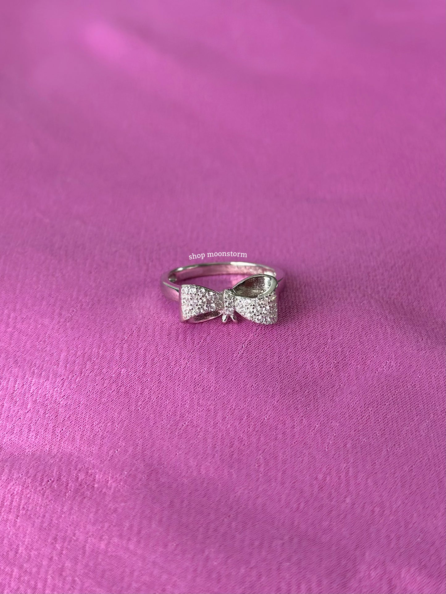 Put A Bow On It Ring