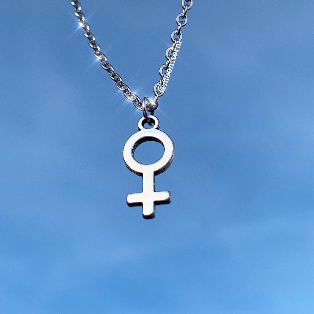 The Venus Necklace