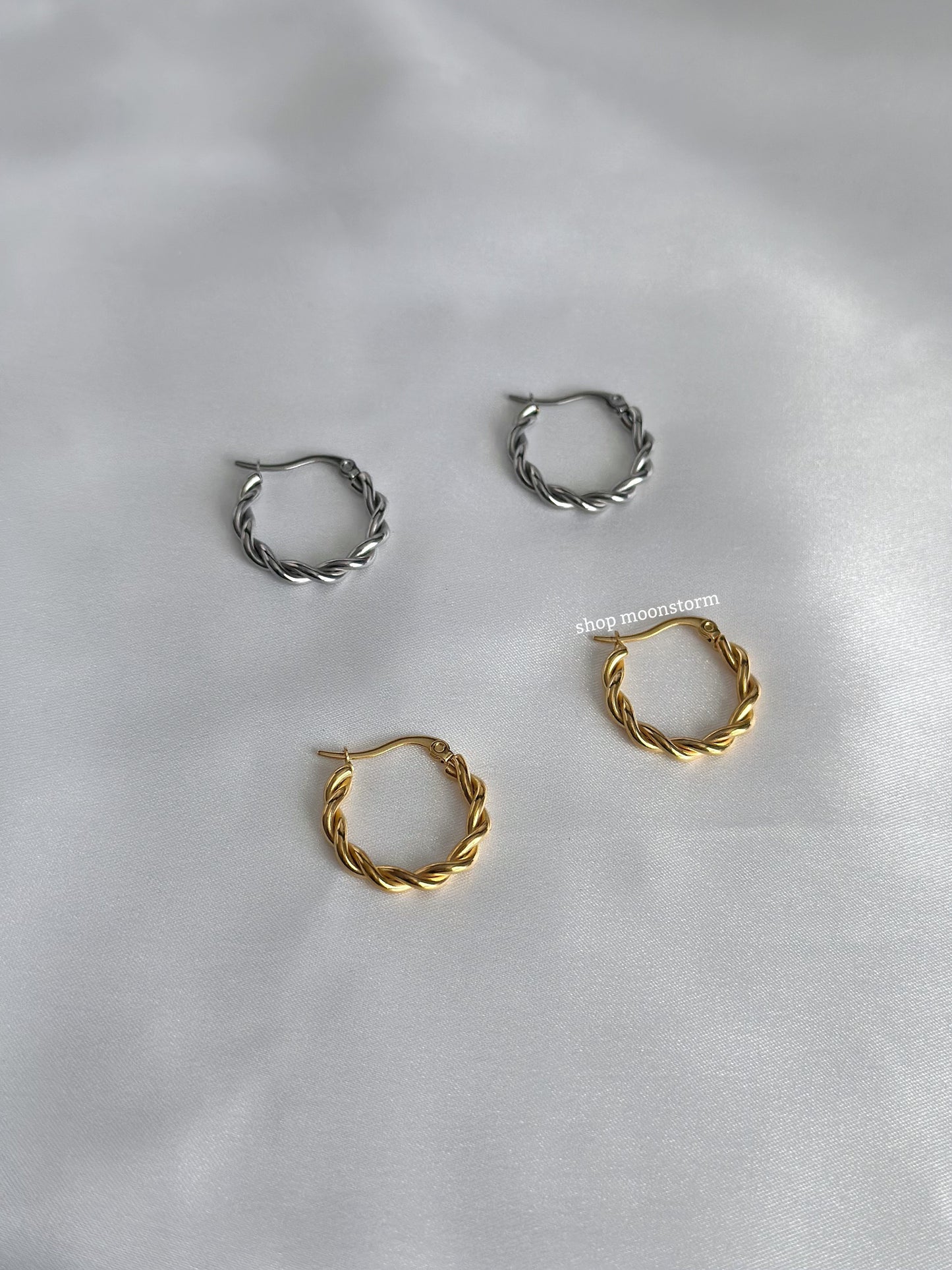 Twisted Hoop Earring Pack (Set of Two)