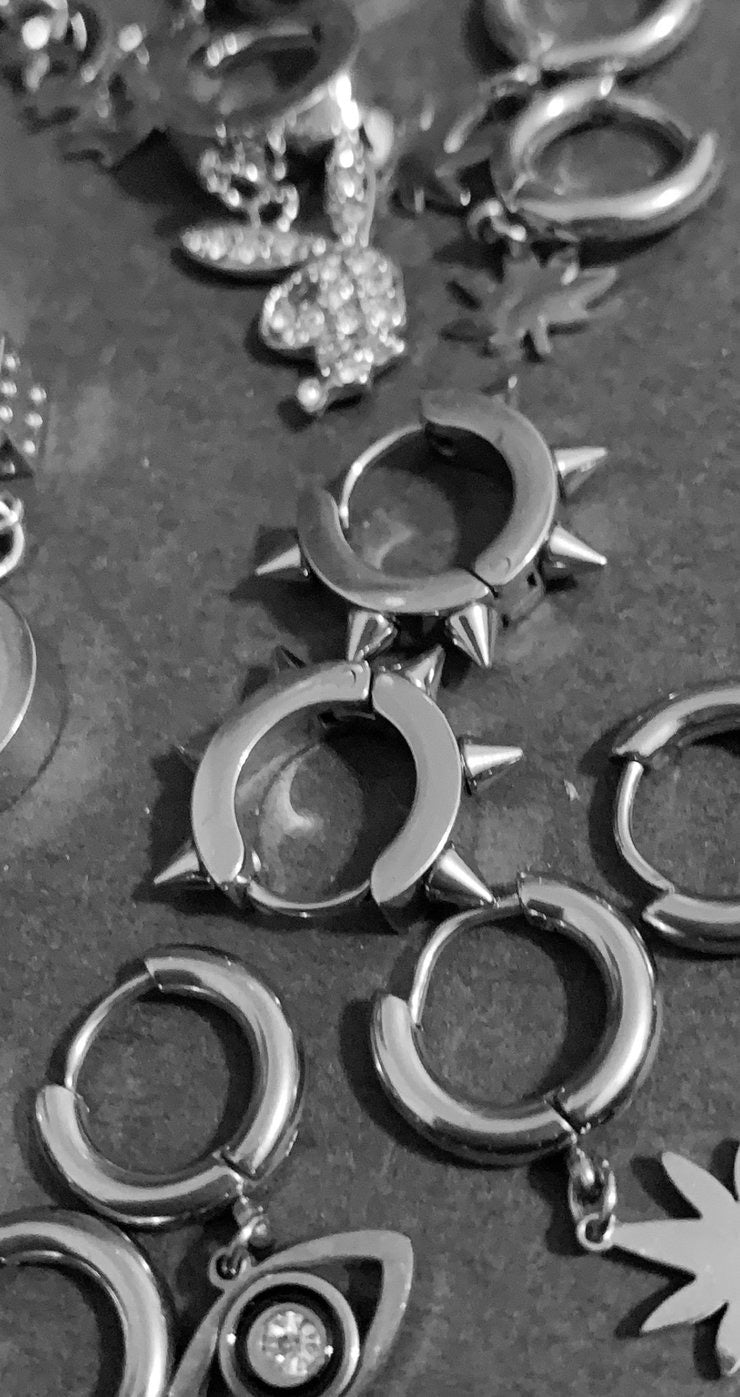 Gold Pot Leaf Hoop Earrings