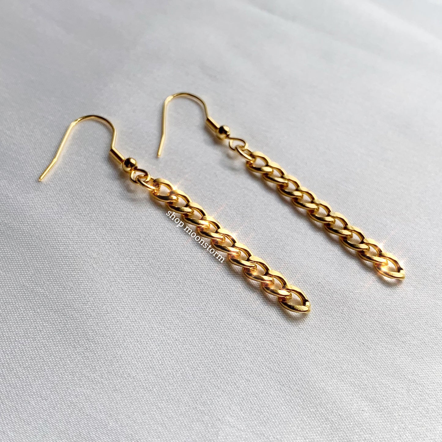 Gold Curb Chain Drop Earrings