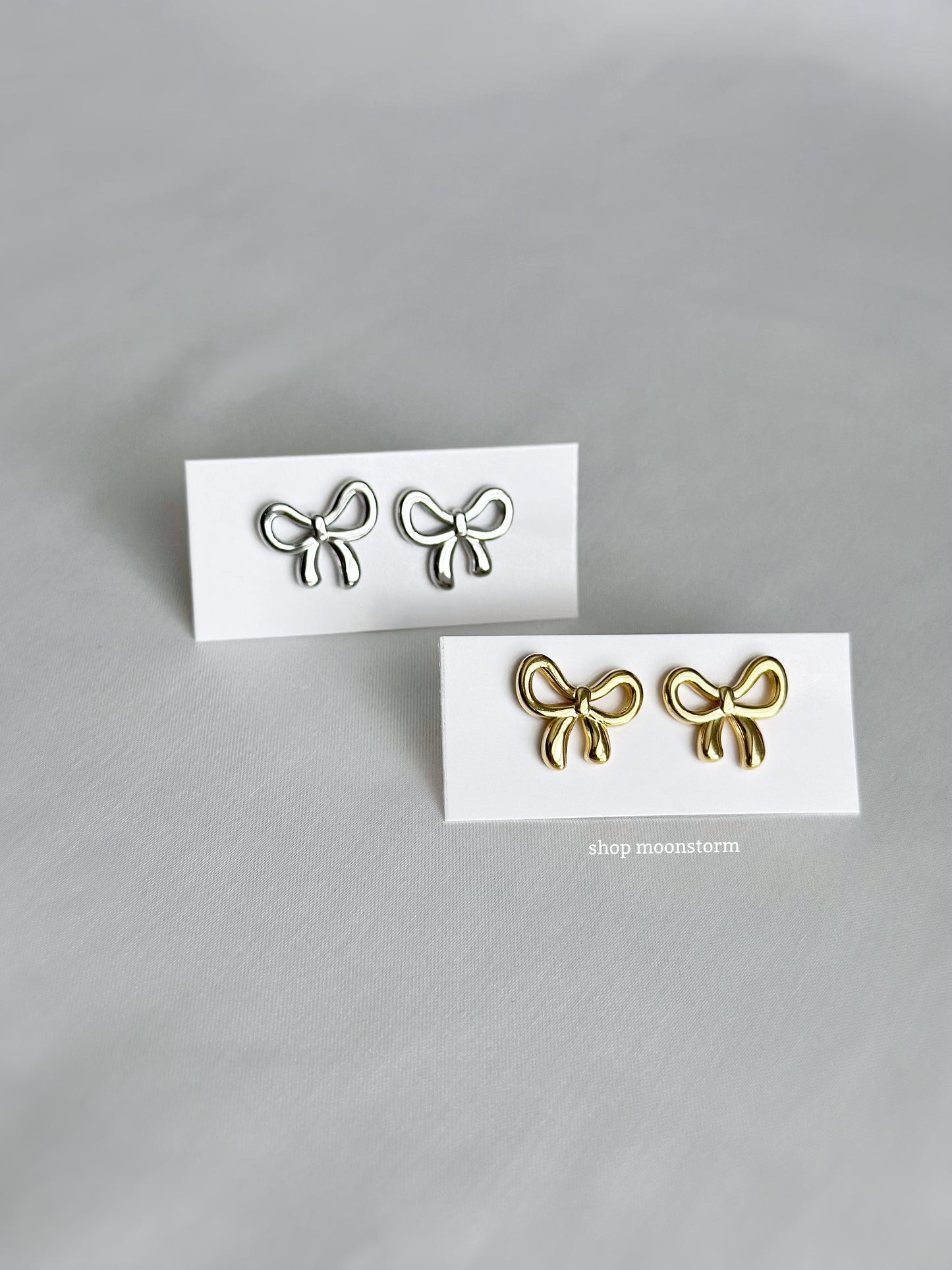 Cute Bow Earrings (Silver Version)