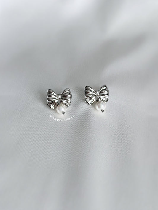 Silver Pearl Bow Earrings