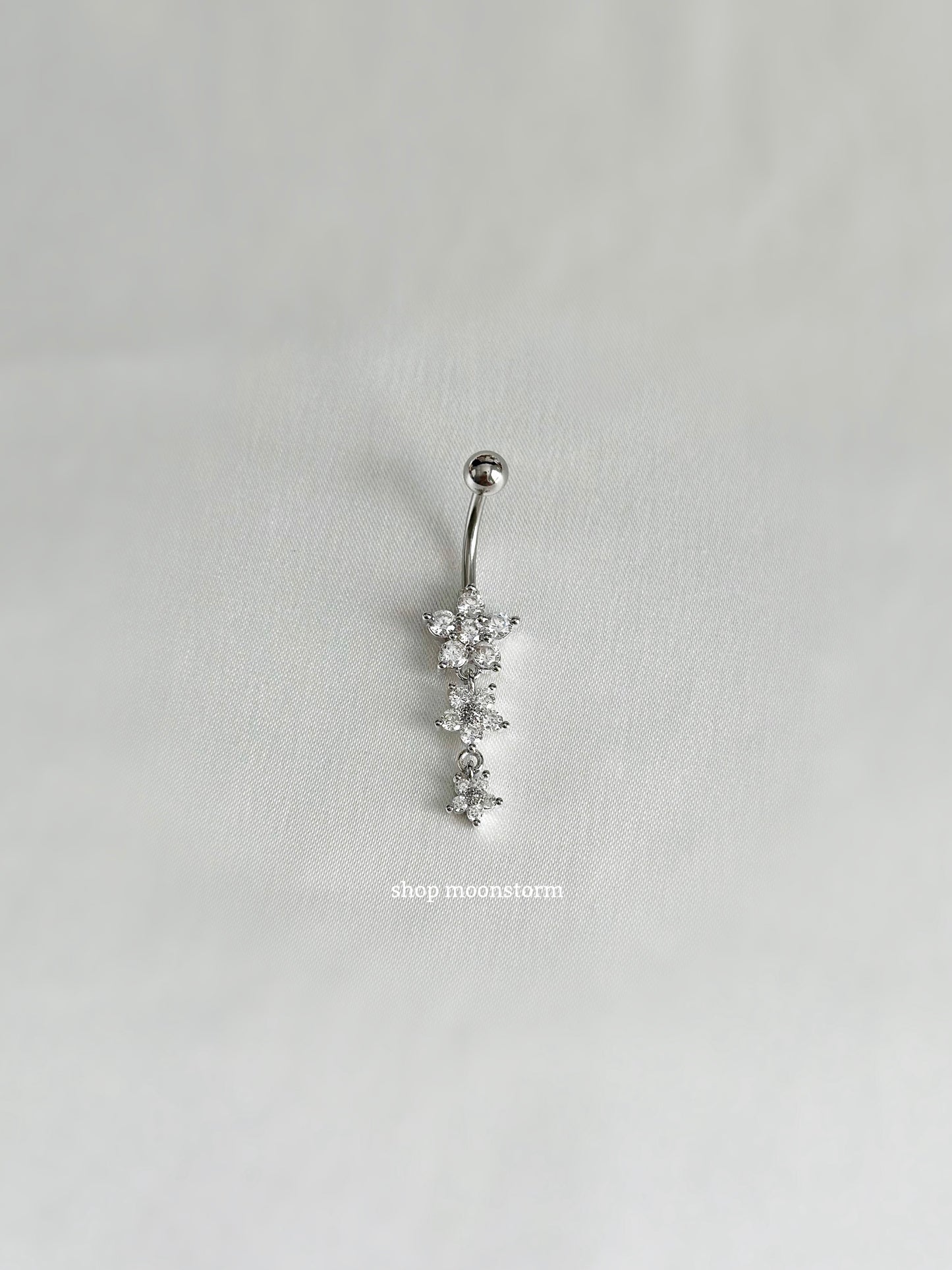 Silver Triple Daisy Flower Belly Ring