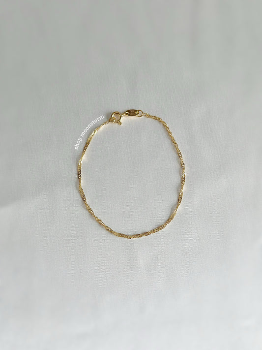 Gold Singapore Chain Bracelet