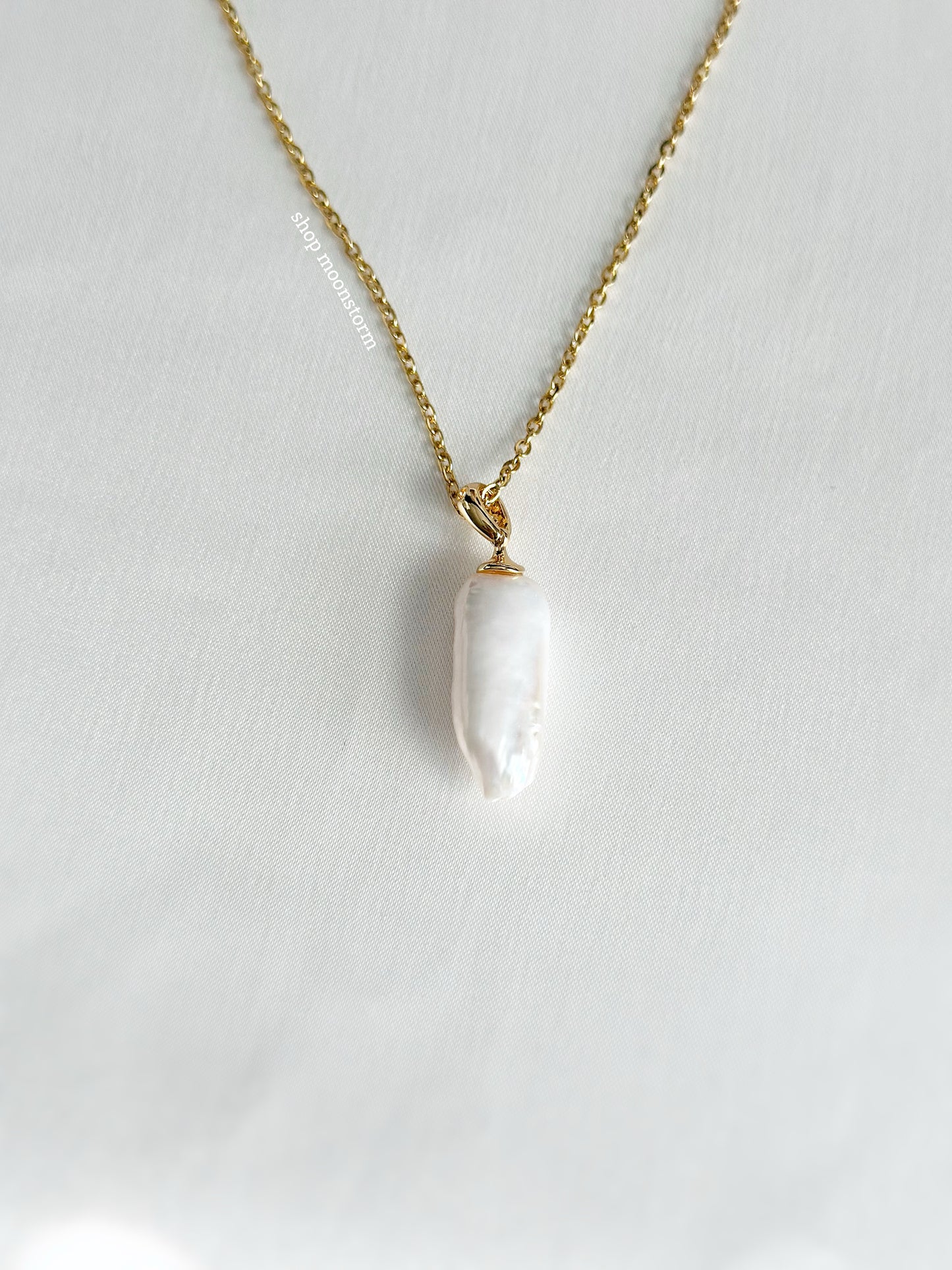 Gold Long Freshwater Pearl Necklace