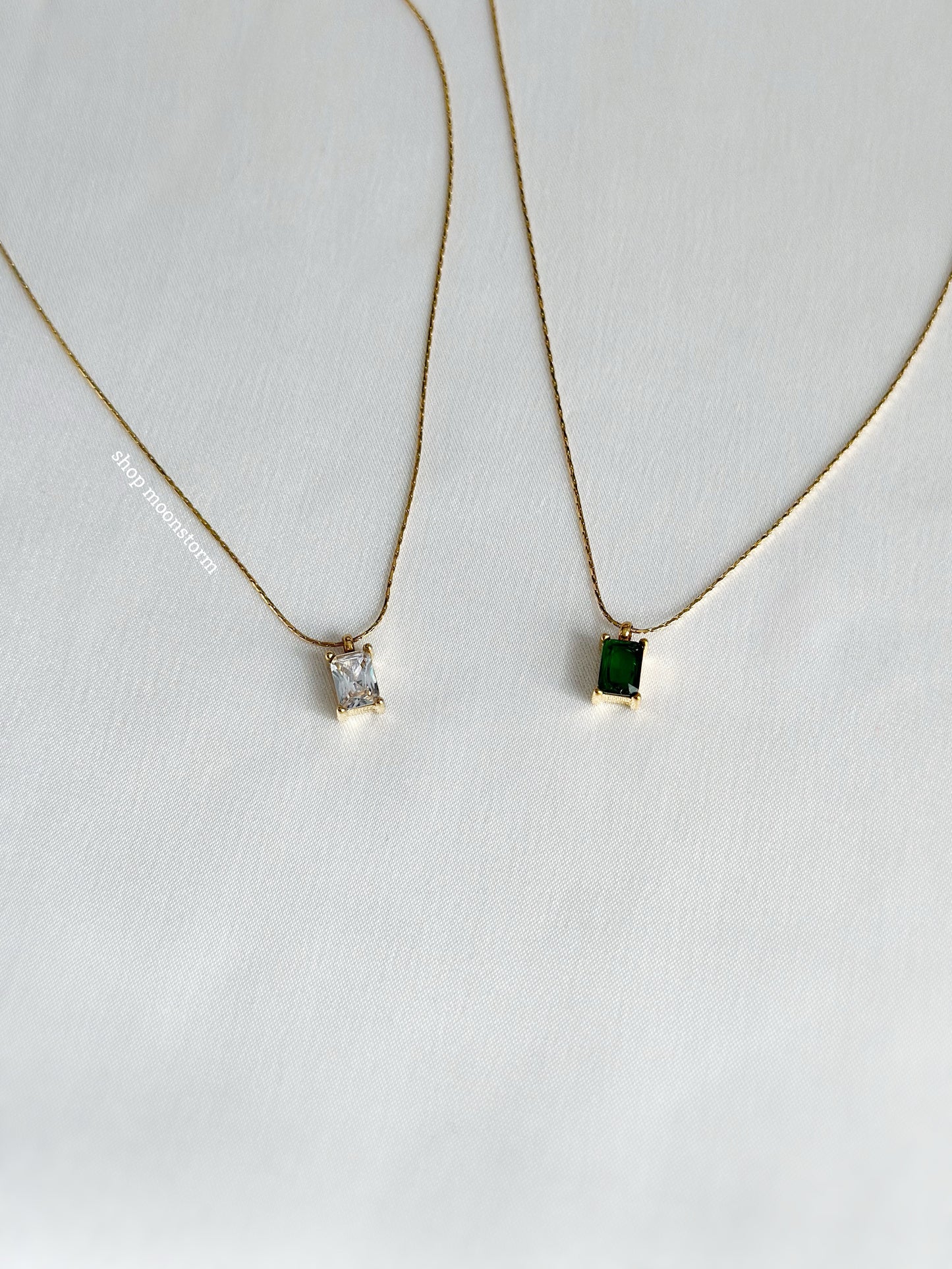 Green Rectangle Gemstone Necklace