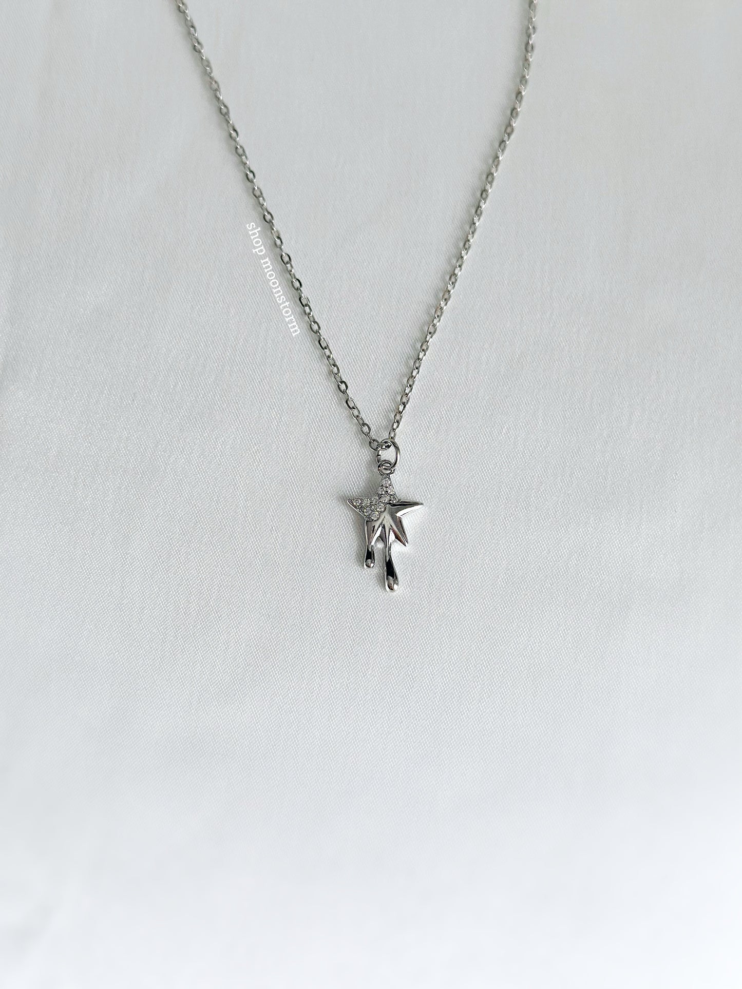 Silver Dripping Star Necklace