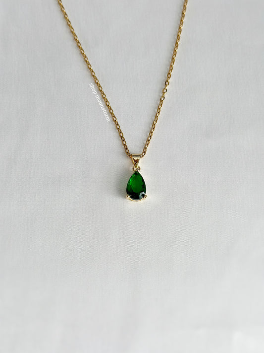 Emerald Green Teardrop Crystal Necklace