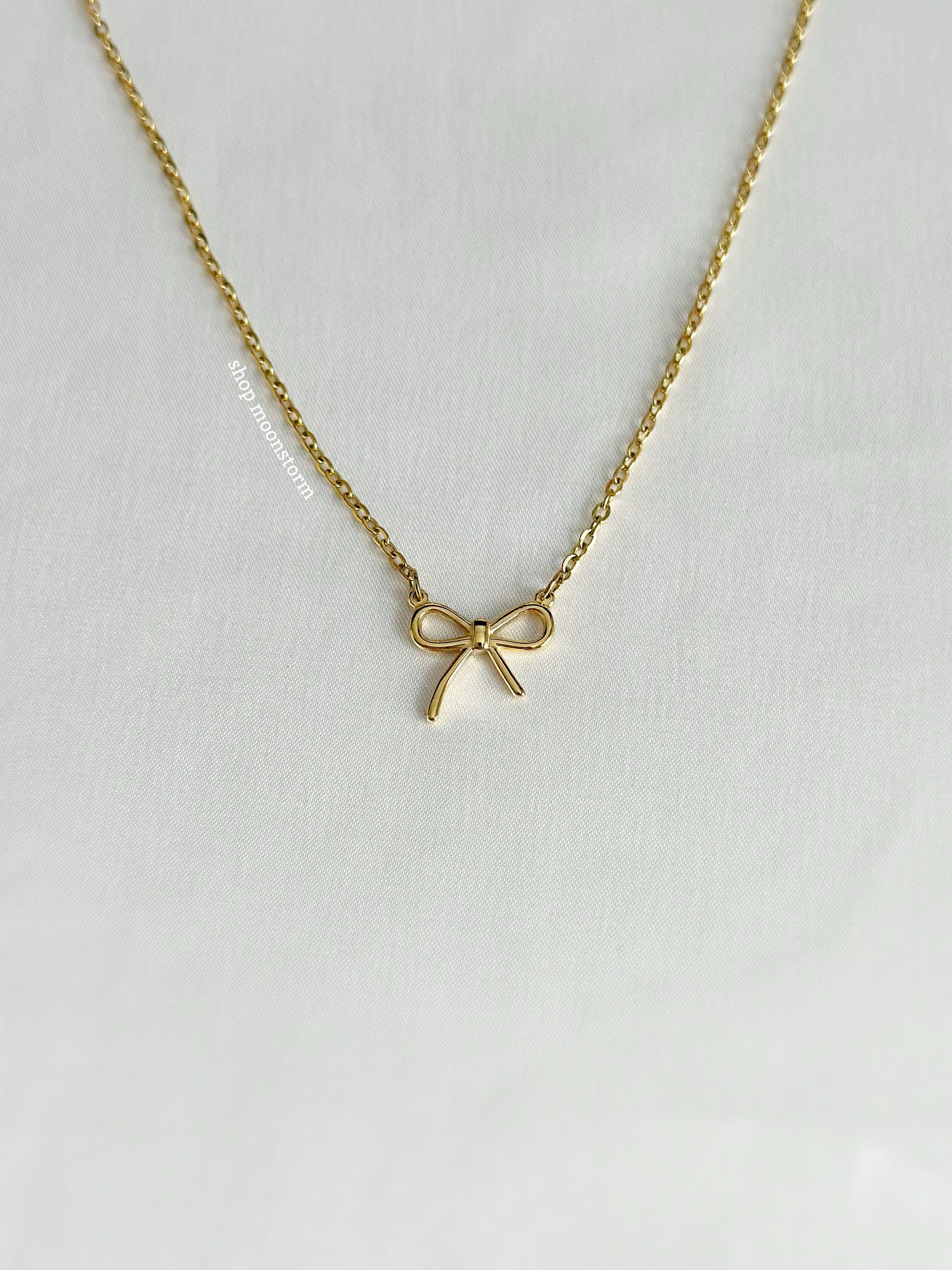 Gold Ribbon Bow Necklace II