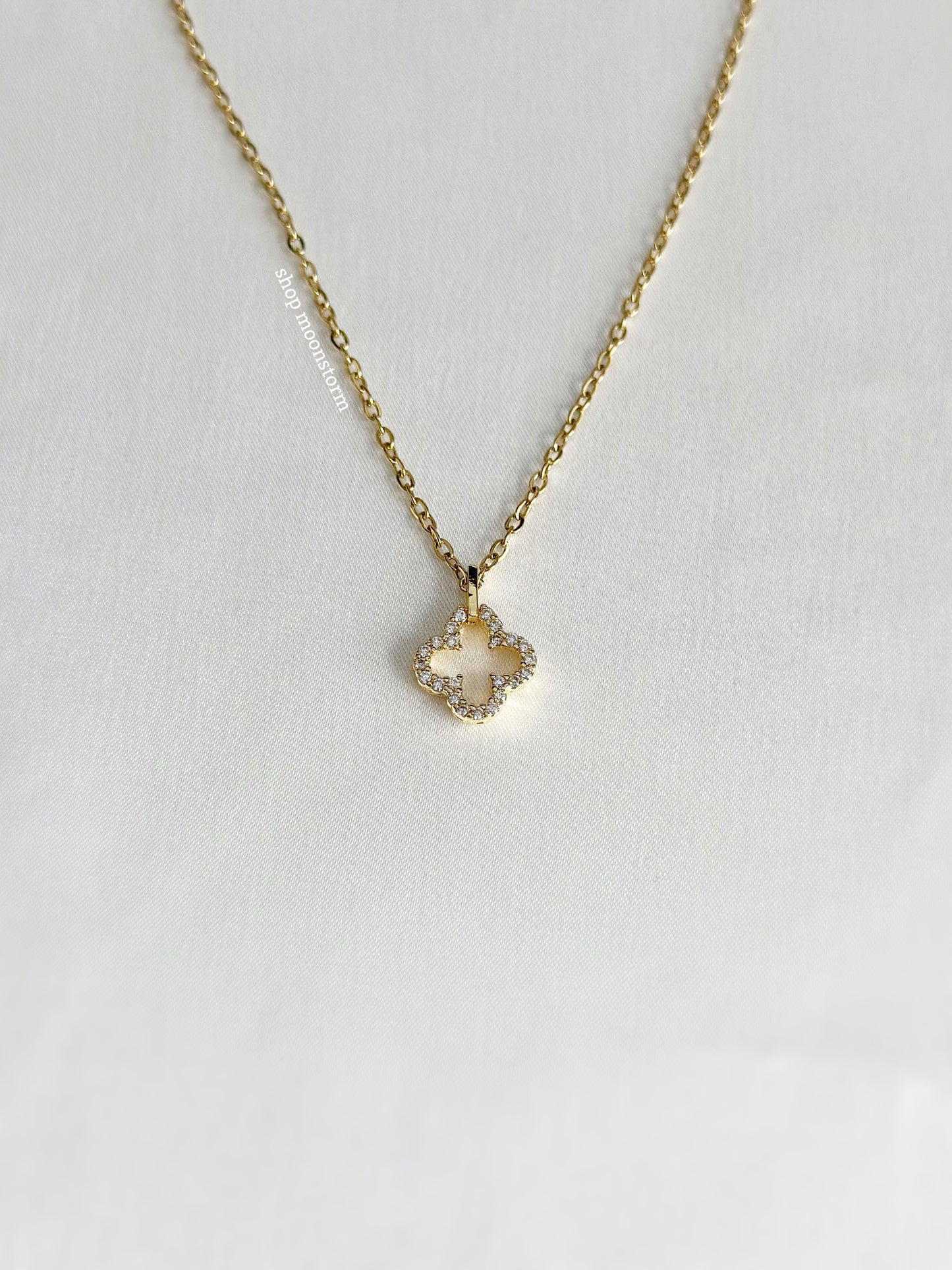 Gold Classic Clover Necklace