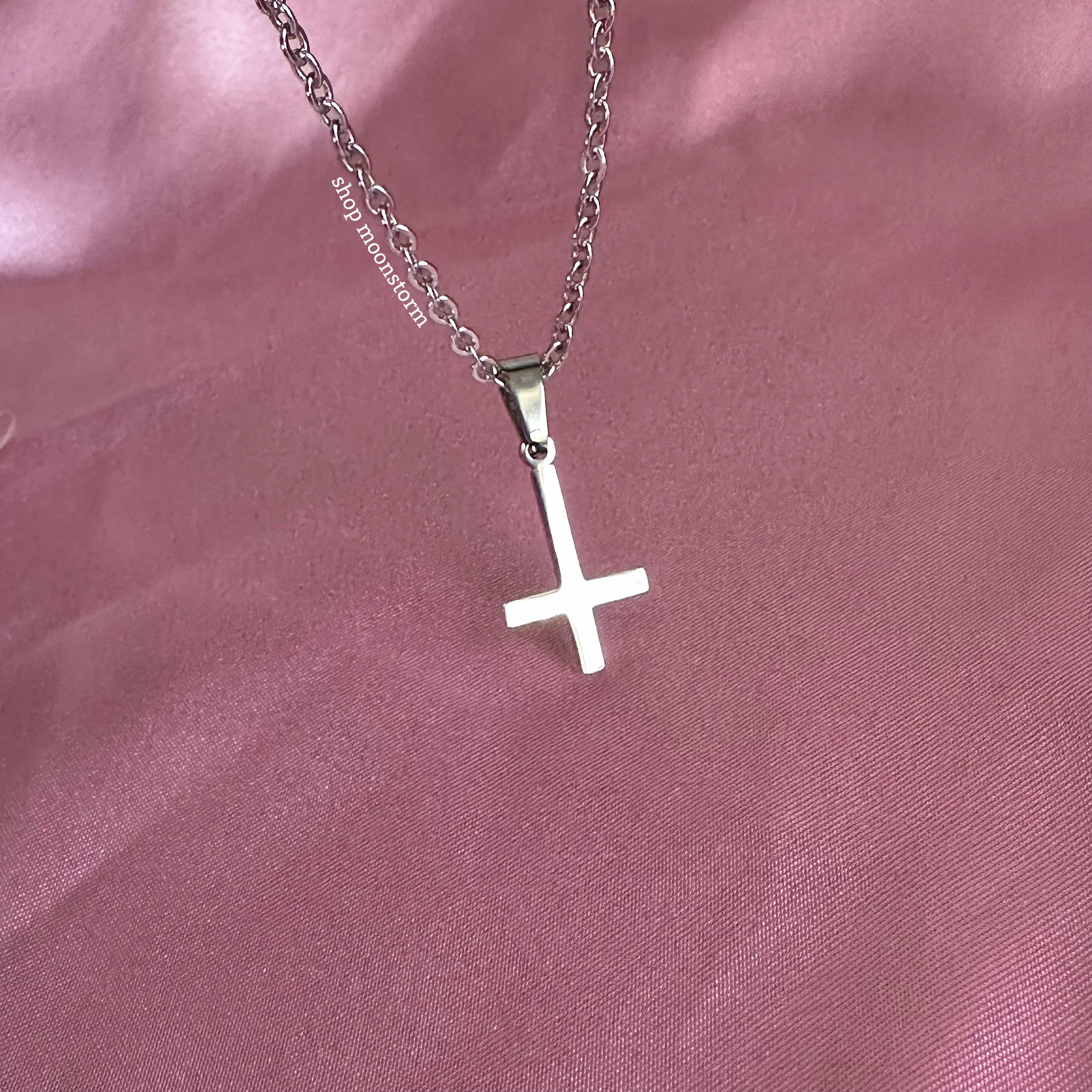 Fashion Mens Gifts Silver Cross Of St. Peter Upside Down Cross Pendant  Stainless Steel Catholic Necklace Box Chain 18 32 From 5,01 € | DHgate
