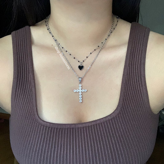 Black Heart & Icy Cross Necklace Set